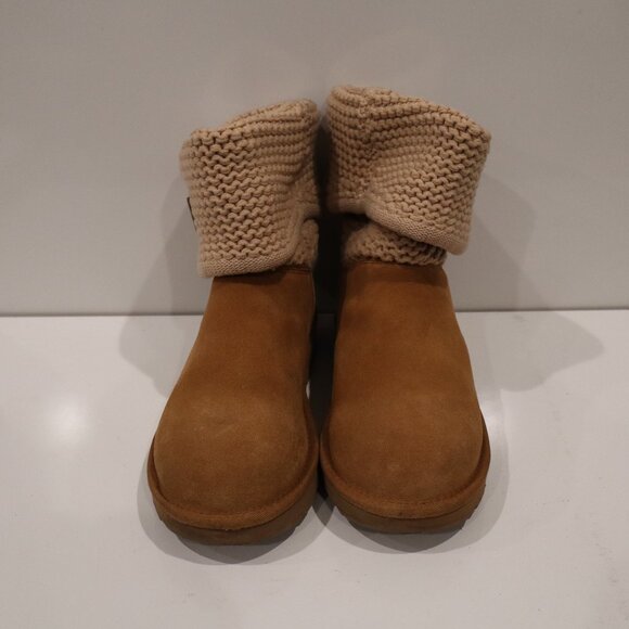 UGG W Shaina Size 8 Like New - Picture 8 of 11